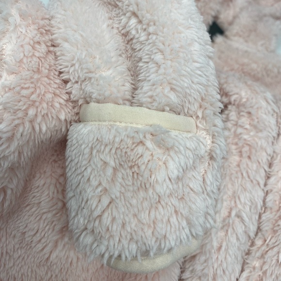 Eddie Bauer Baby Girl 6-9 Months Pink Footed Onesie with Hood - Picture 2 of 8